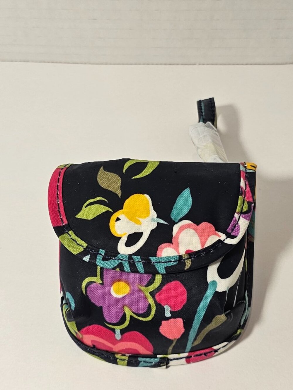 NWT Vera Bradley Pacifier Pod Ribbons Case Holder Headphones Bag Tote Charm Baby